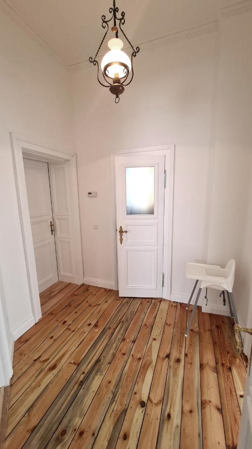 Bajkowy Dom - Apartament Sienkiewicza 5M3 Świnoujście Exteriör bild